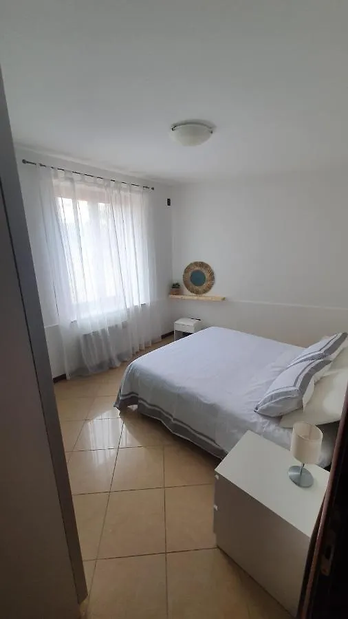 Appartamento A Verona E Parcheggio Nella Proprieta Apartment